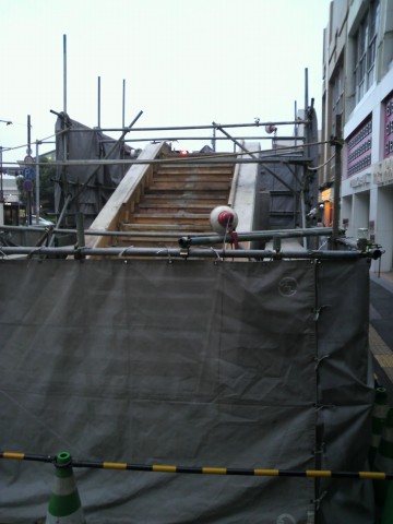 111103kaidan.jpg